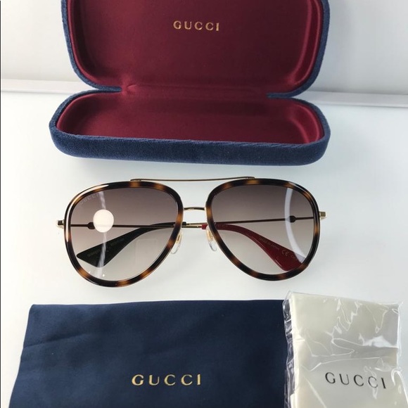 GUCCI Brown Gradient Sunglasses
GG0062S 012 57 - Picture 10 of 15